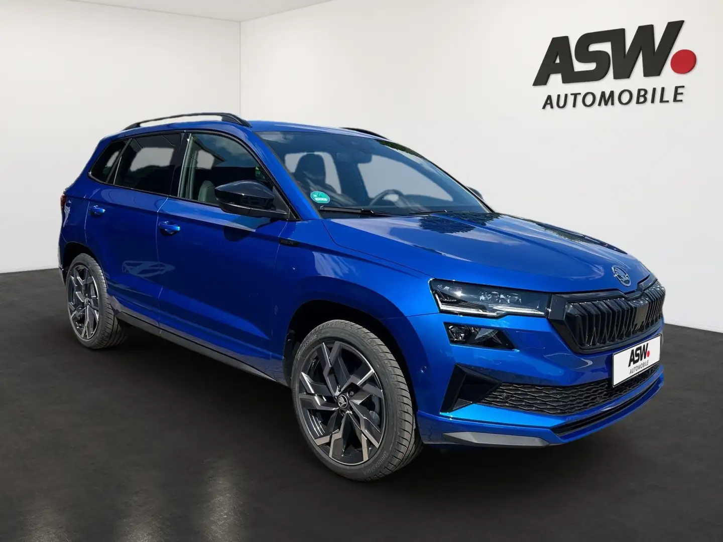 Skoda Karoq Sportline 2,0TSI 190PS DSG 4x4 ACC SHZ AHK Blau - 2