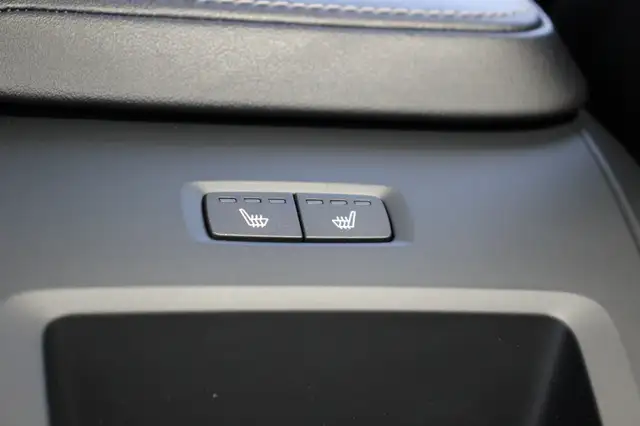 Volvo XC60 view 28