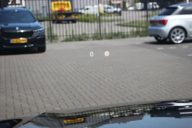 Volvo XC60 view 21
