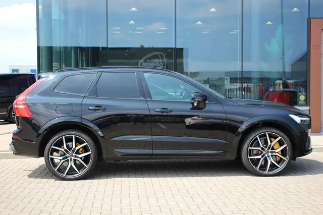 Volvo XC60 view 20