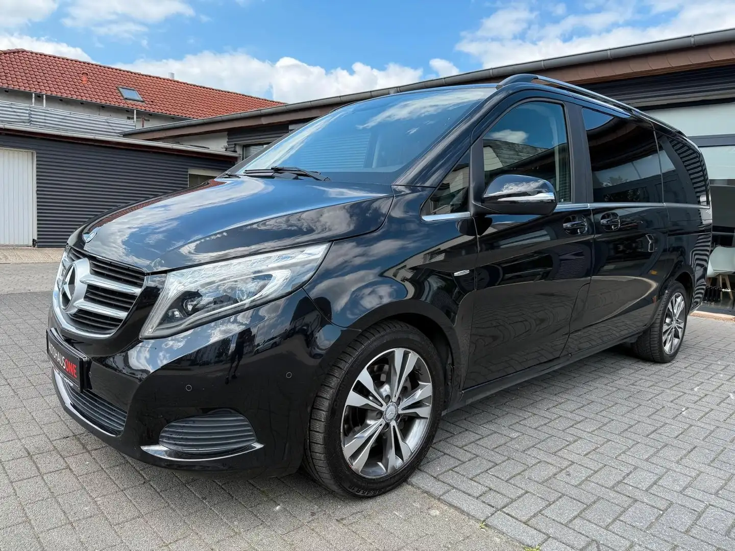 Mercedes-Benz V 250 d LED/LEDER/AHK7KAMERA Negru - 2