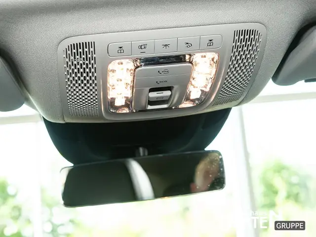 Mercedes-Benz GLE view 11