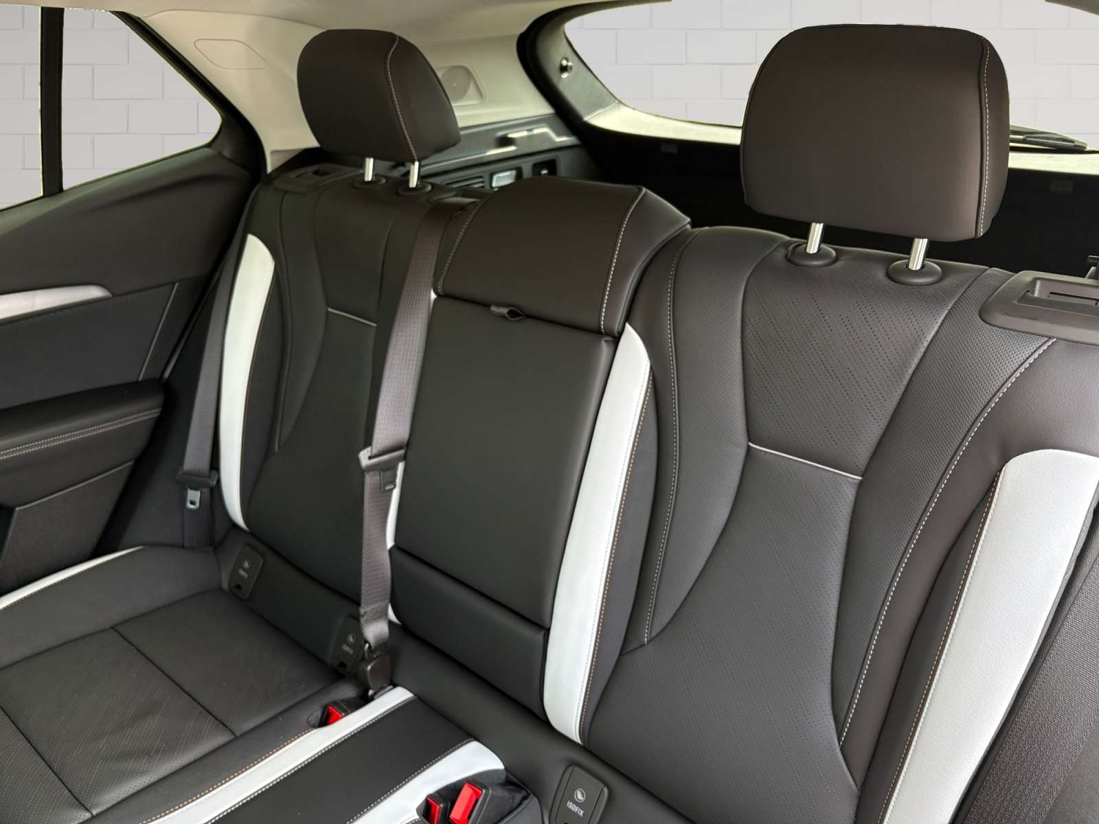 used 2025 Buick Envision car, priced at $41,888