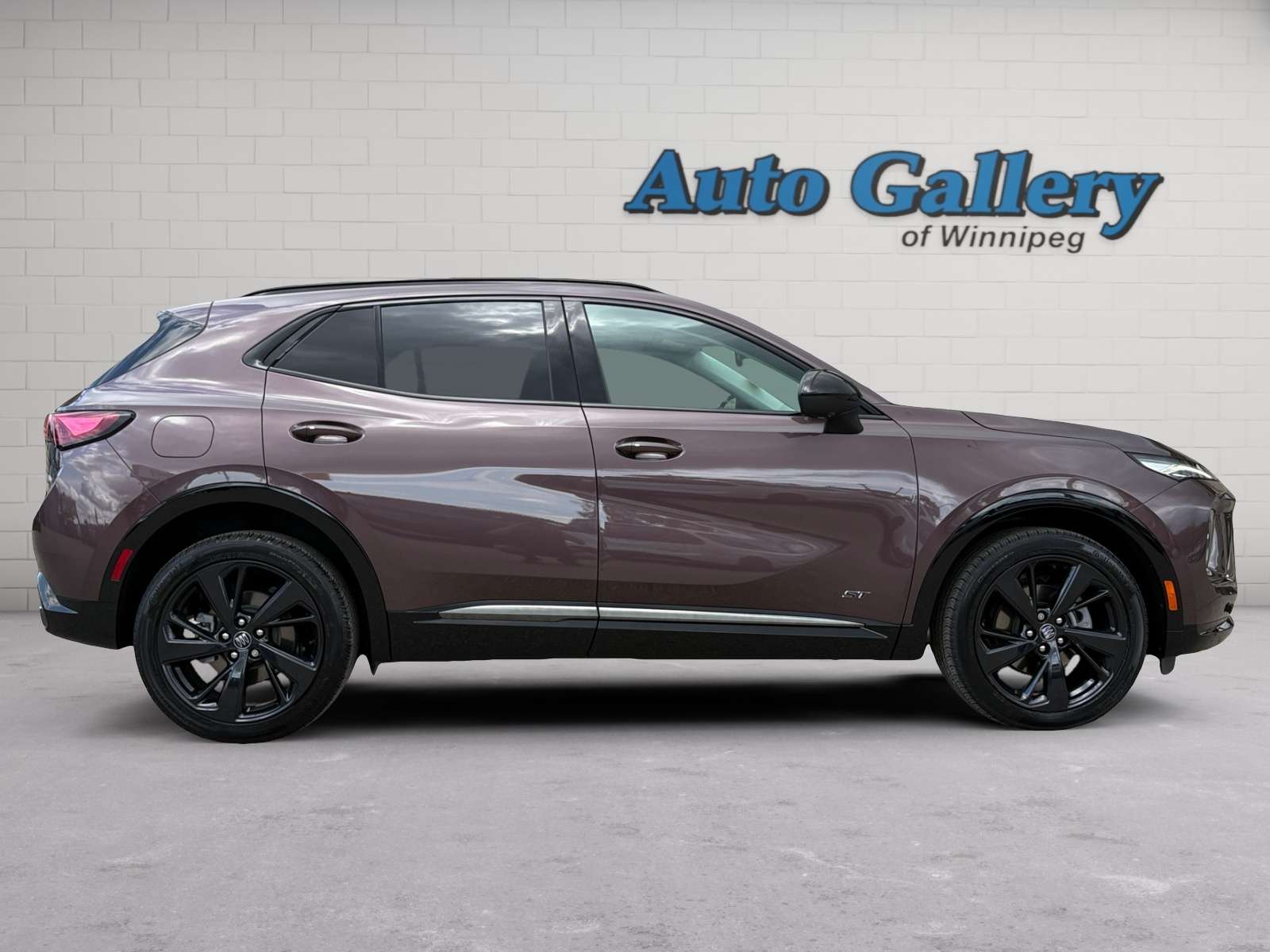 used 2025 Buick Envision car, priced at $41,888