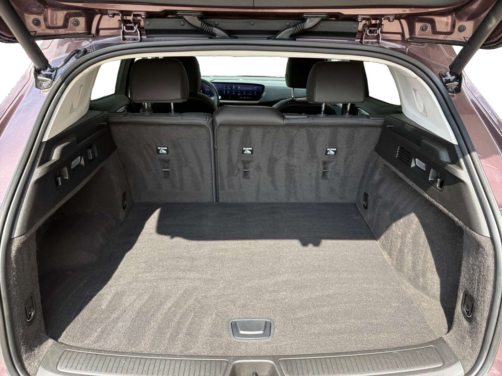 used 2025 Buick Envision car, priced at $41,888