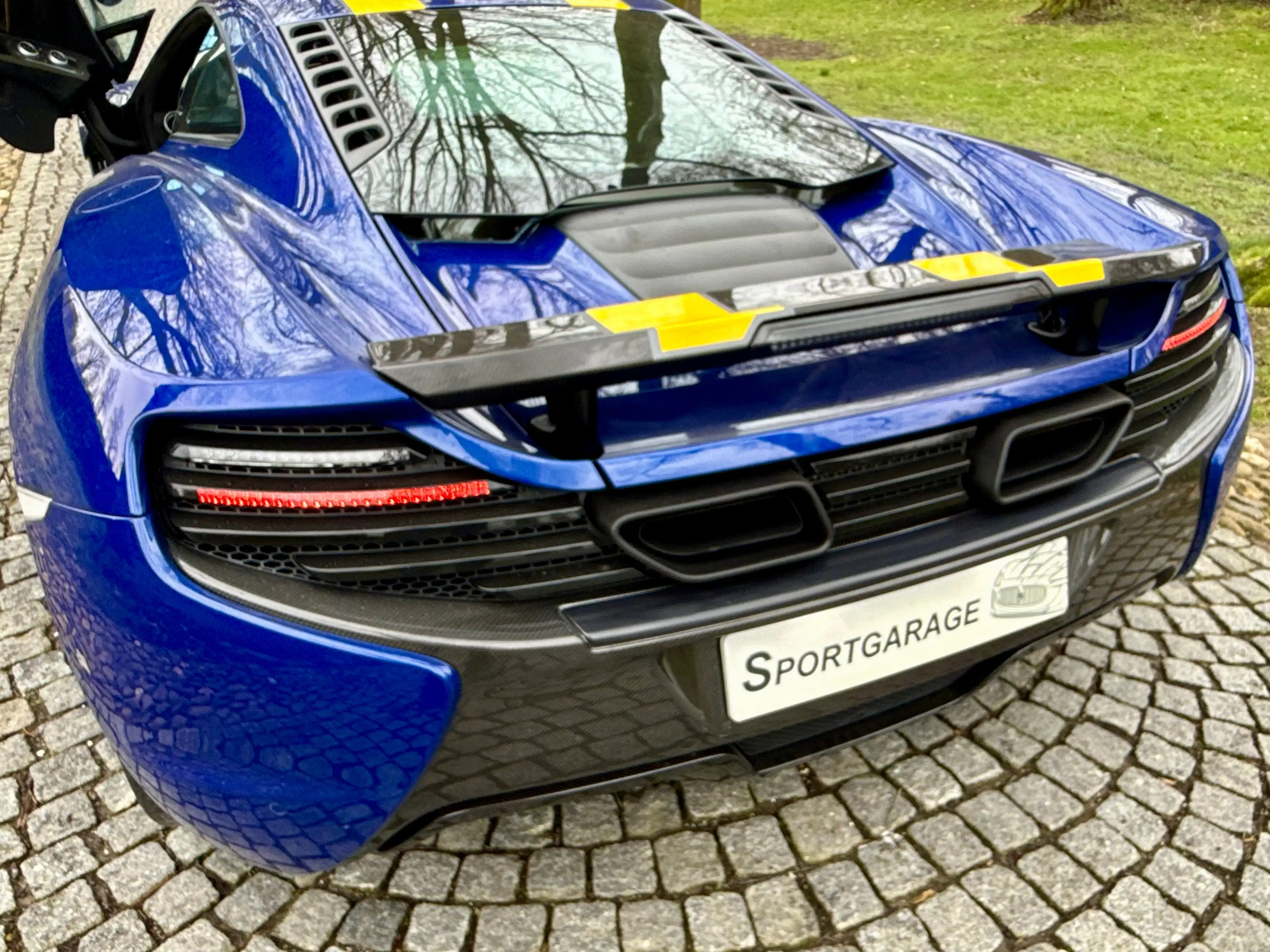 McLaren 650S Coupe Exhibition car | Full carbon | New brakes & Batt | — photo 10