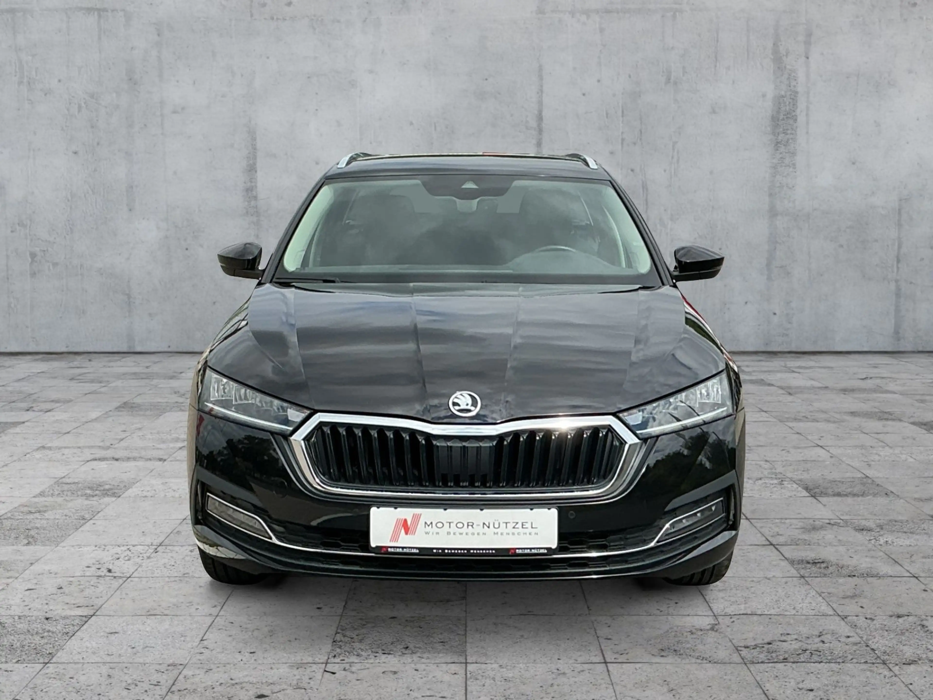 Skoda Octavia Combi 2.0 TDI DSG Style LED+NAV+APP+ACC — photo 3