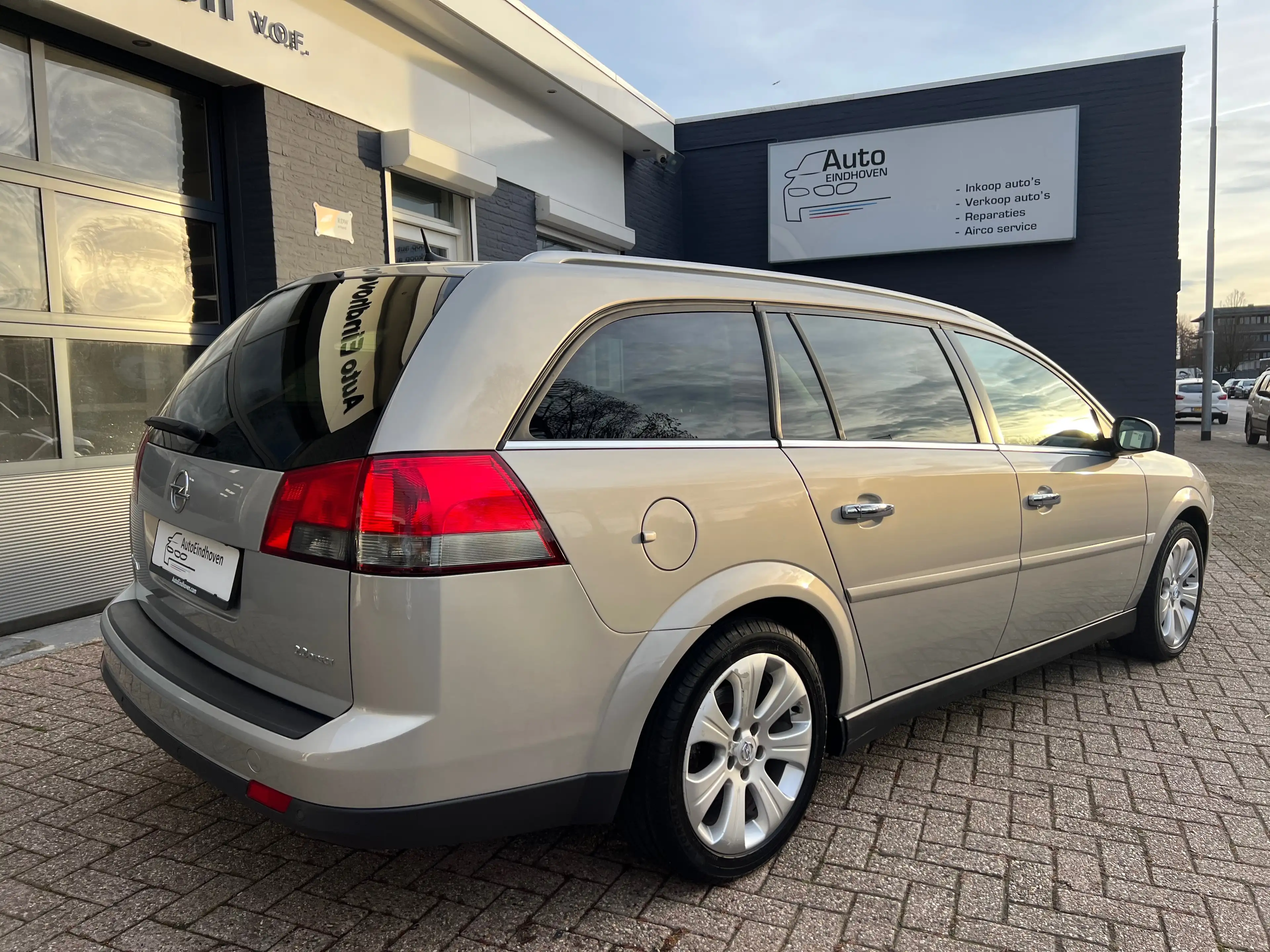 Opel Vectra 2.2-16V Exe,Station,Leder,Navi,Pdc 2008 €5995,- — photo 8