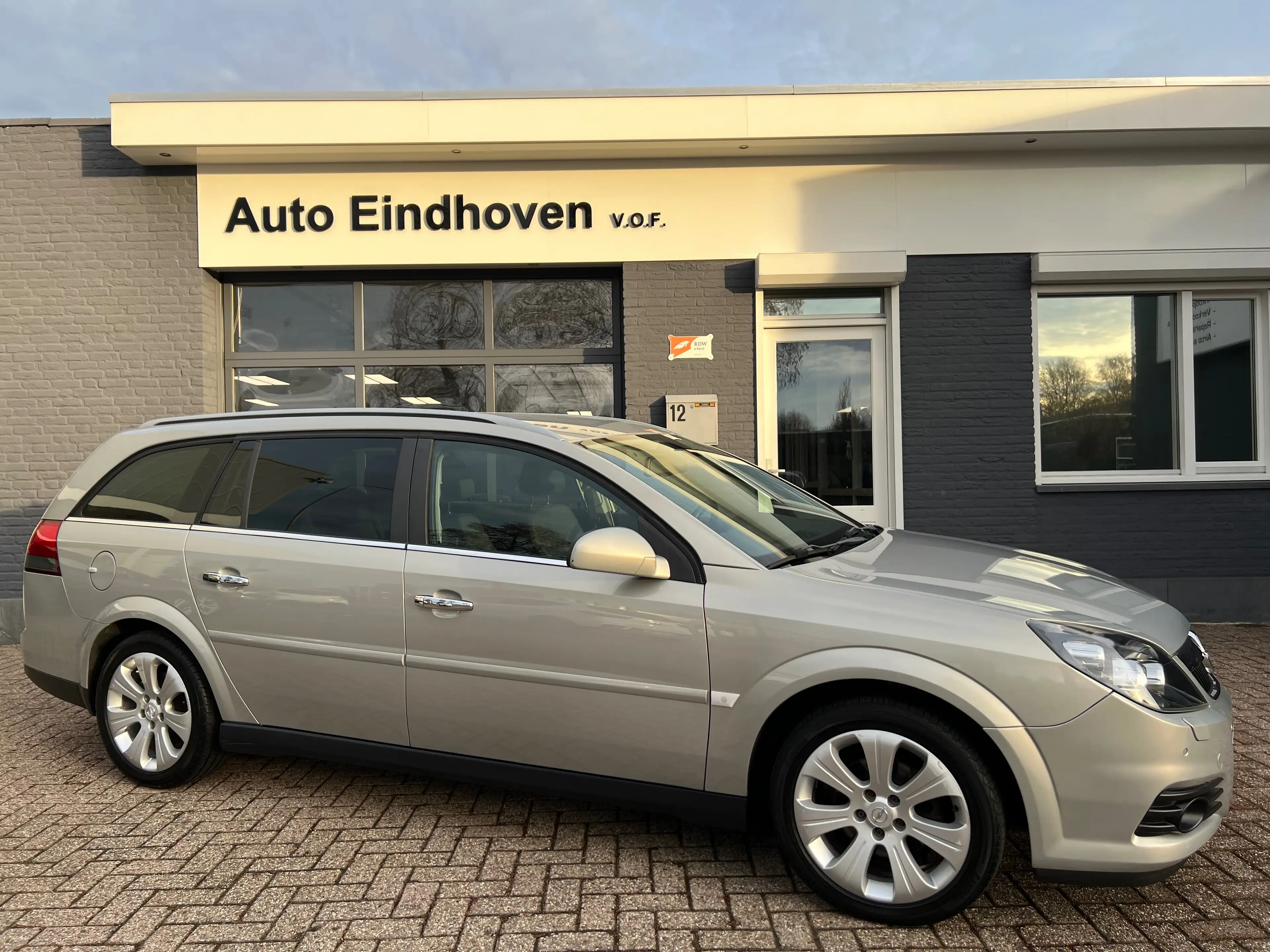 Opel Vectra 2.2-16V Exe,Station,Leder,Navi,Pdc 2008 €5995,- — photo 7