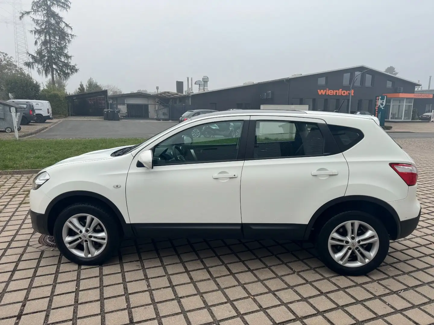 Nissan Qashqai Acenta*PANORAMA* Weiß - 2