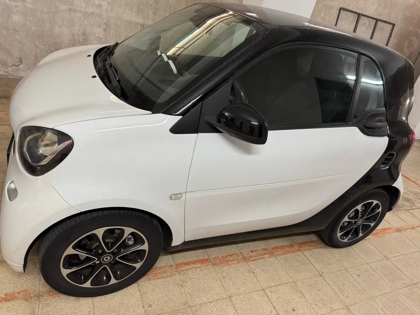 smart forTwo Fortwo III 2015 1.0 Proxy 71cv Bianco - 2