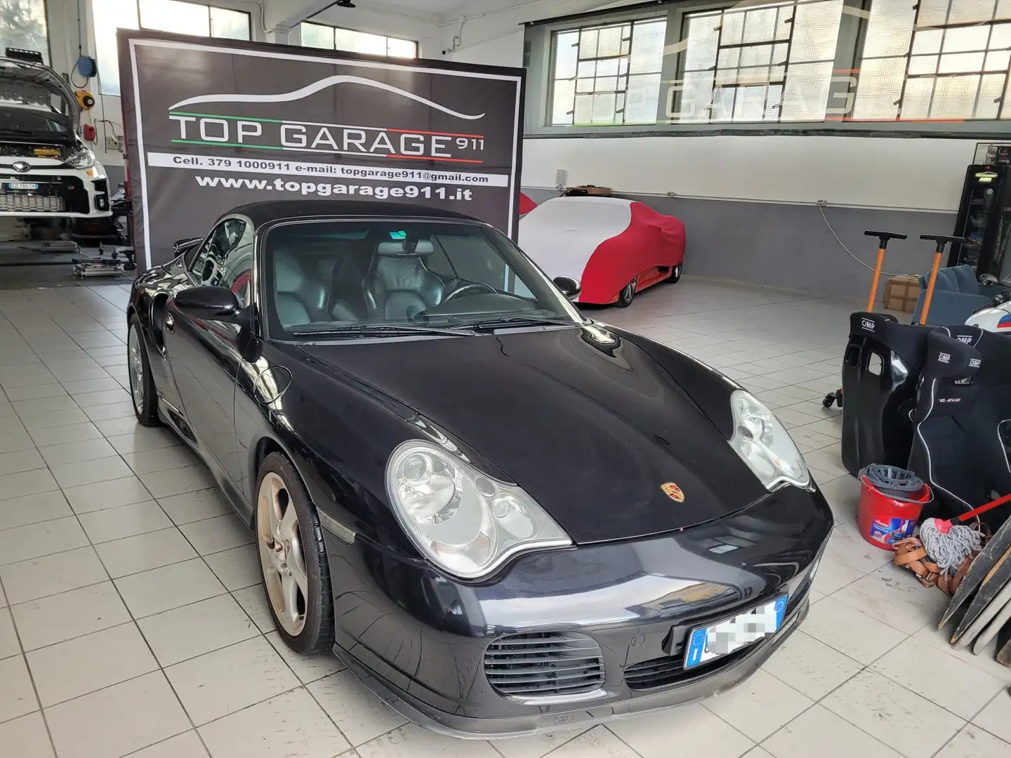 Porsche 996 Cabrio 3.6 Turbo Launch Edition! Noir - 1