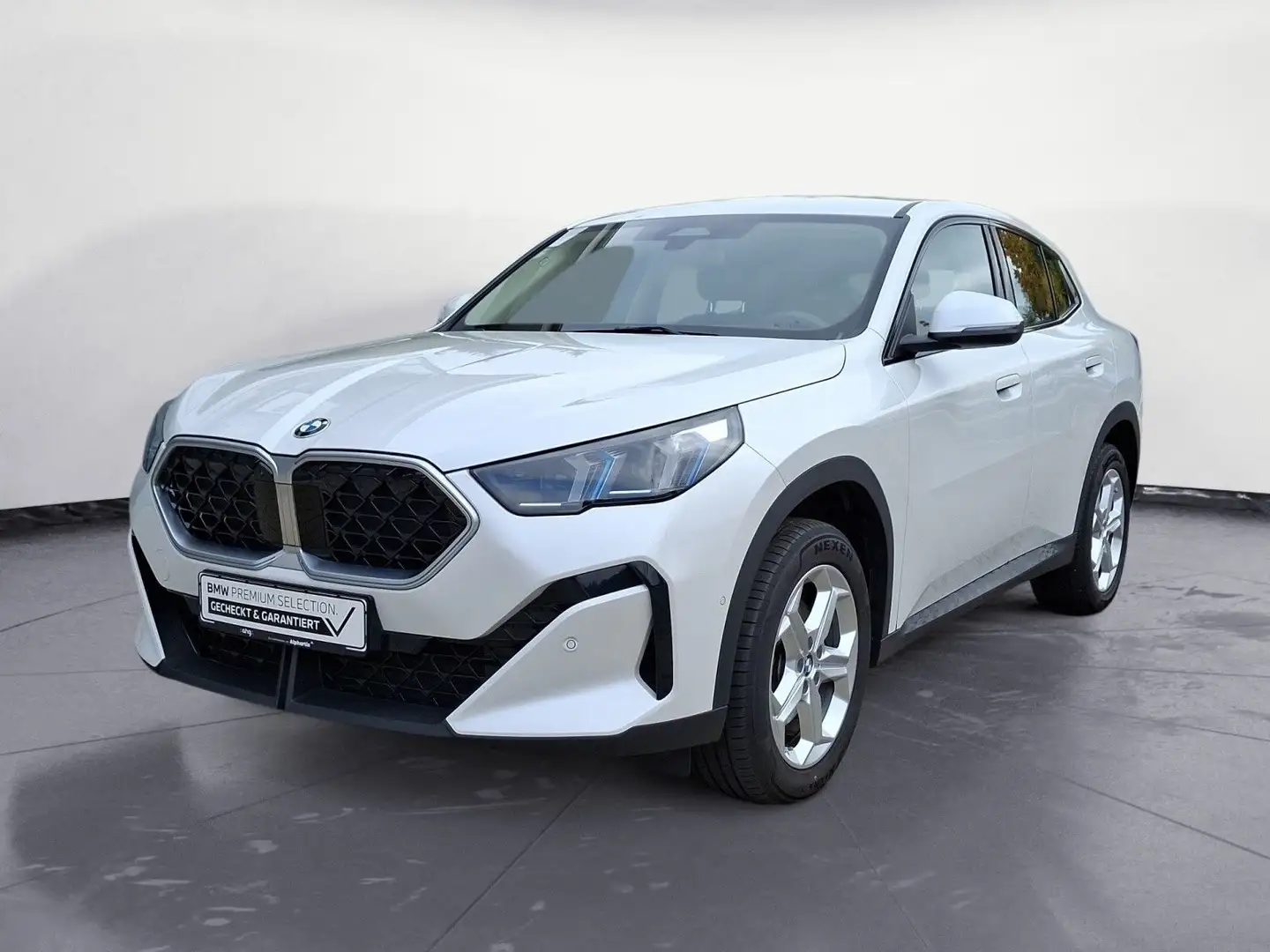 BMW X2 sDrive20i Steptronic DCT Head-Up Driving Plus Weiß - 2