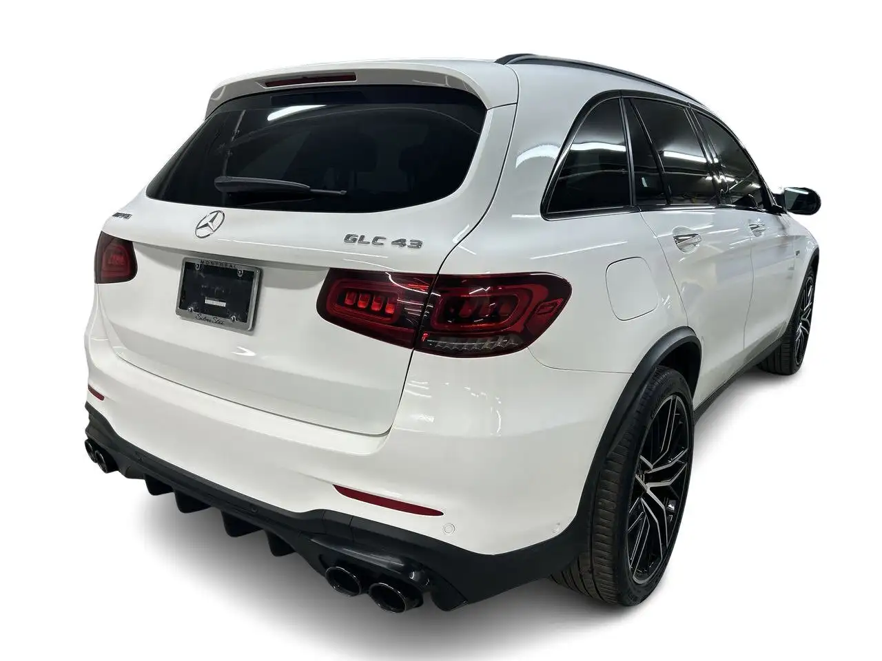 Mercedes-Benz GLC снимка Mercedes-Benz GLC
