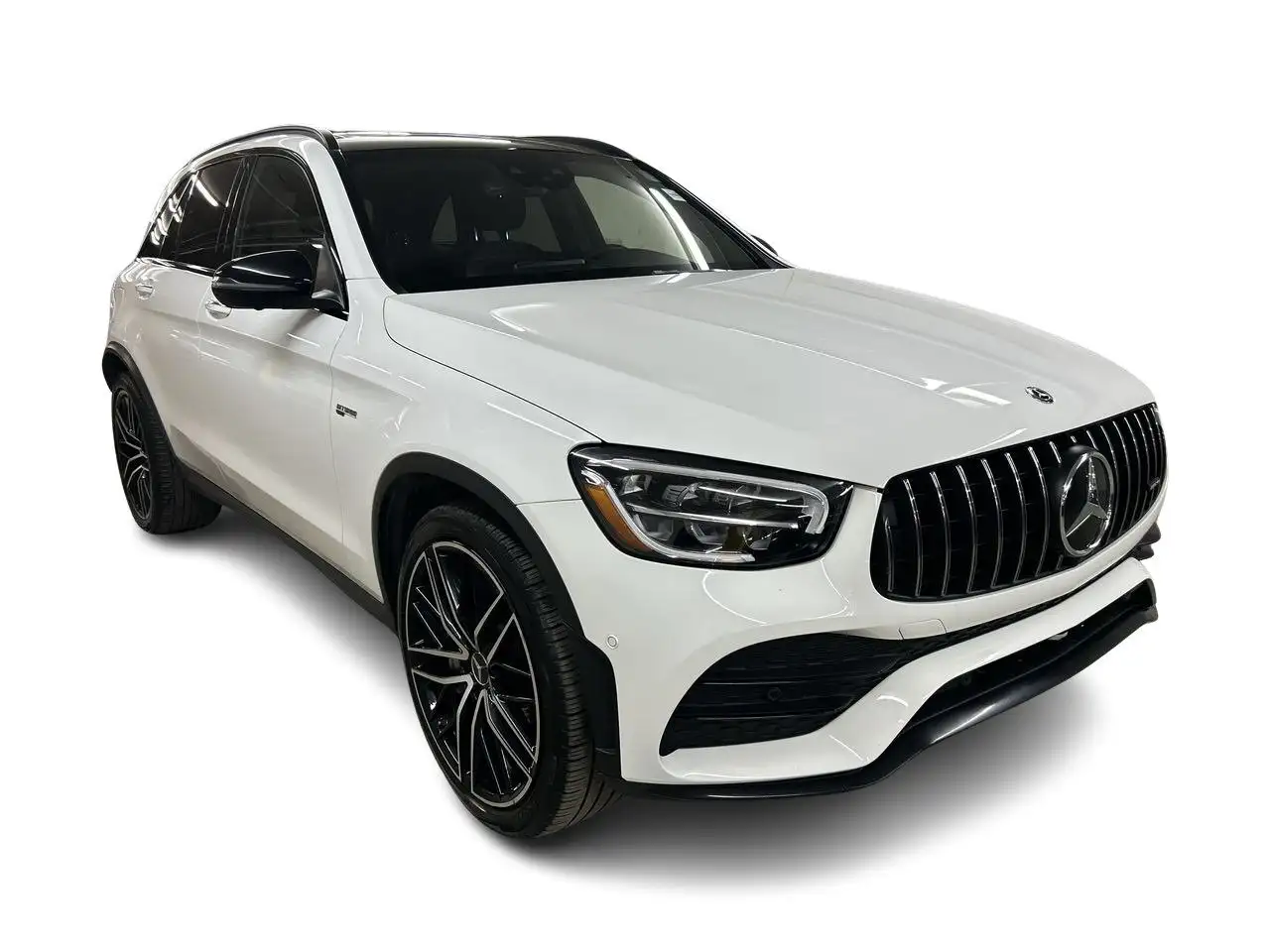 Mercedes-Benz GLC снимка Mercedes-Benz GLC