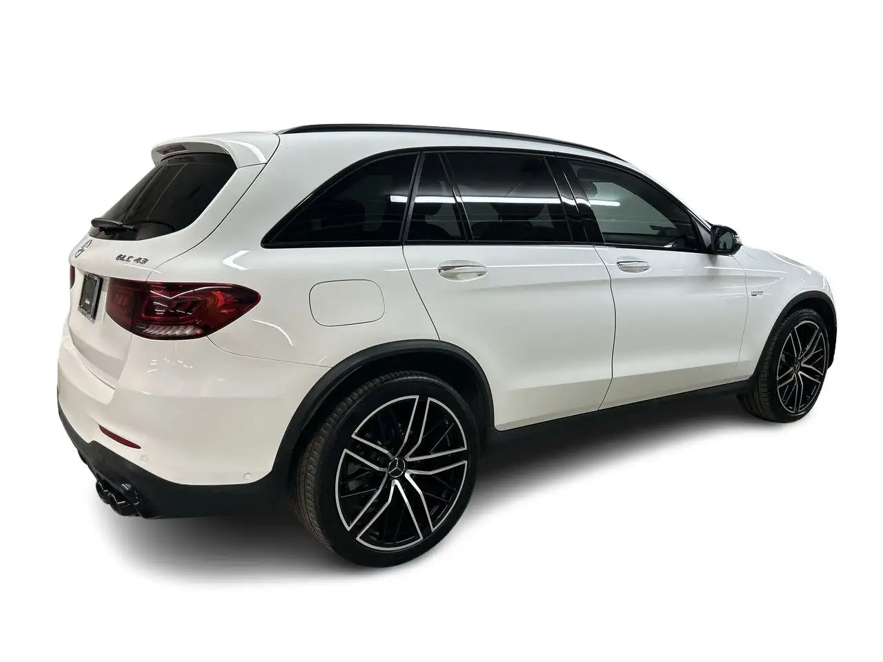 Mercedes-Benz GLC снимка Mercedes-Benz GLC