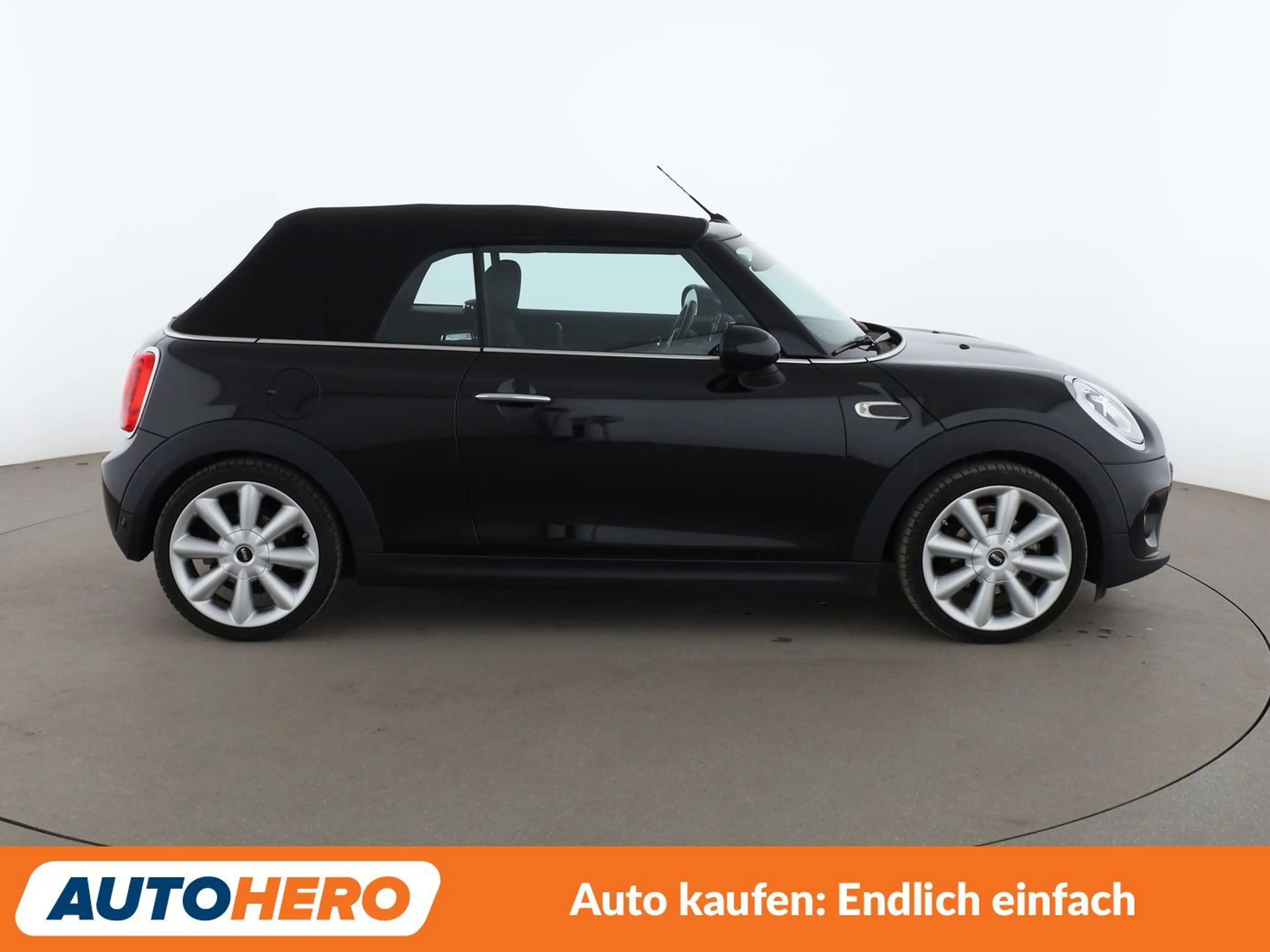 MINI Cooper Cabrio Cooper — photo 7