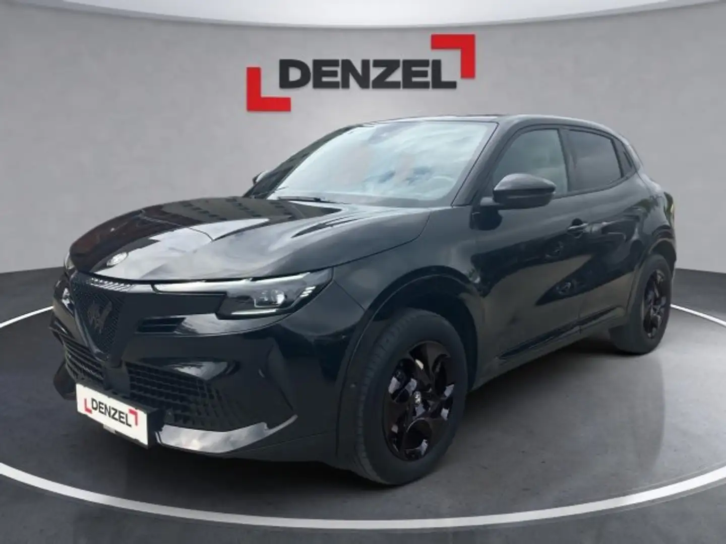 Alfa Romeo Junior Ibrida 1.2 136 MHEV FWD Schwarz - 1