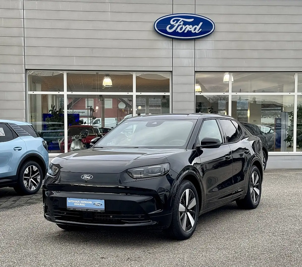 Ford Capri Elektro Heckantrieb 77kWh Schwarz - 1