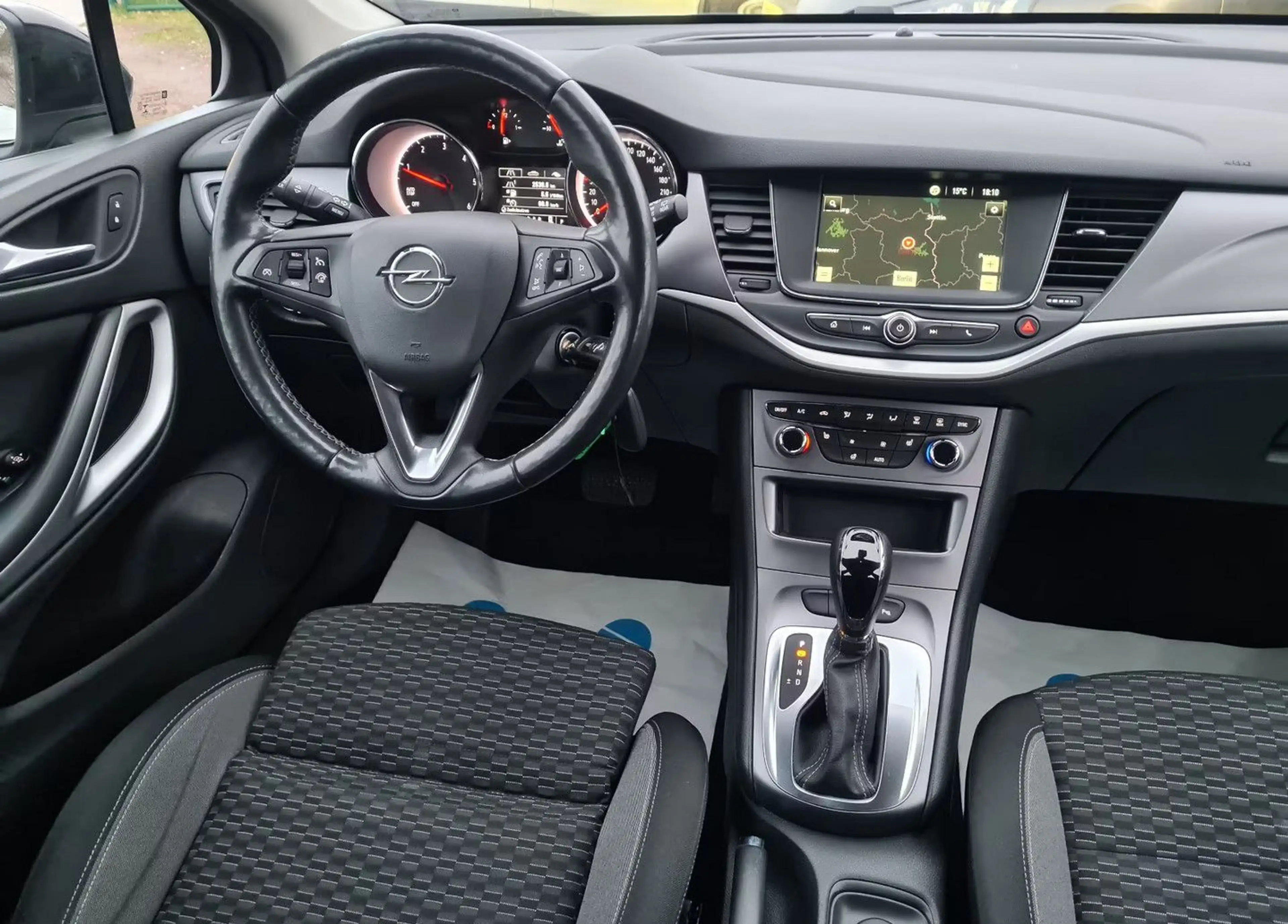 Opel Astra K ST 90 kw Edition Start/Stop Automatik — photo 4