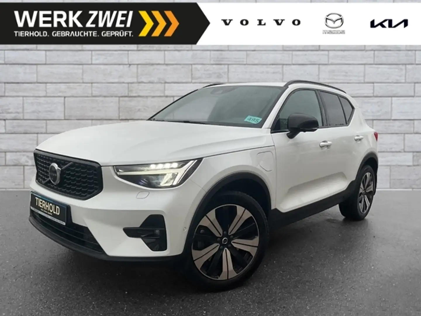Volvo XC40 T5 Plus Dark Plug-In 2WD ACC 360° Parklenk. Weiß - 1