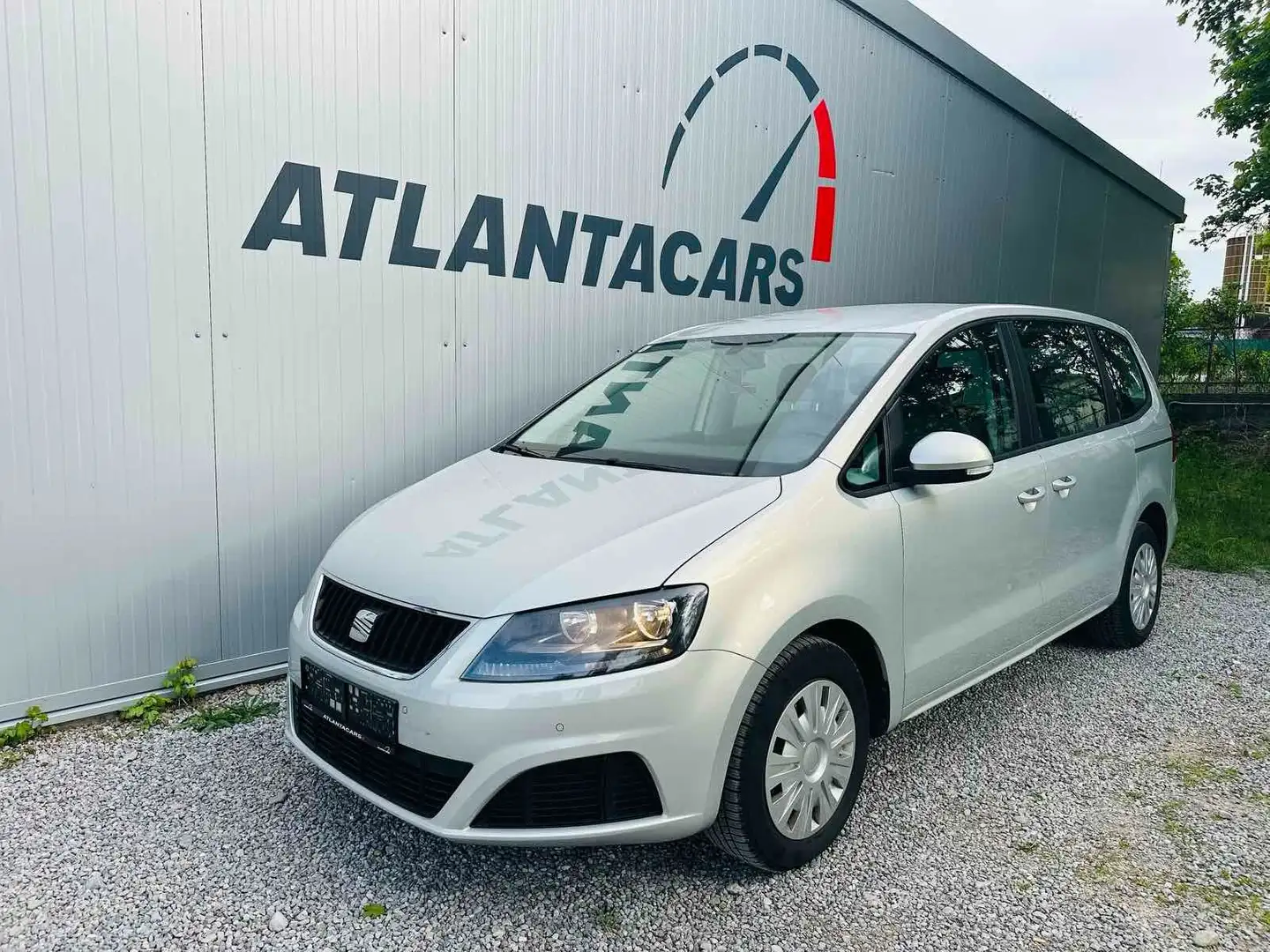SEAT Alhambra Reference Szary - 1