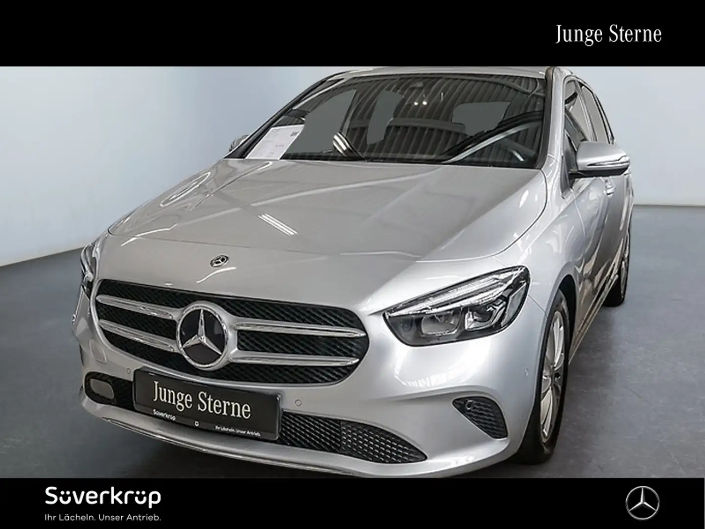 Mercedes-Benz B 180 PREMIUM PROGRESSIVE KAMERA SPUR PDC SHZ Silber - 1
