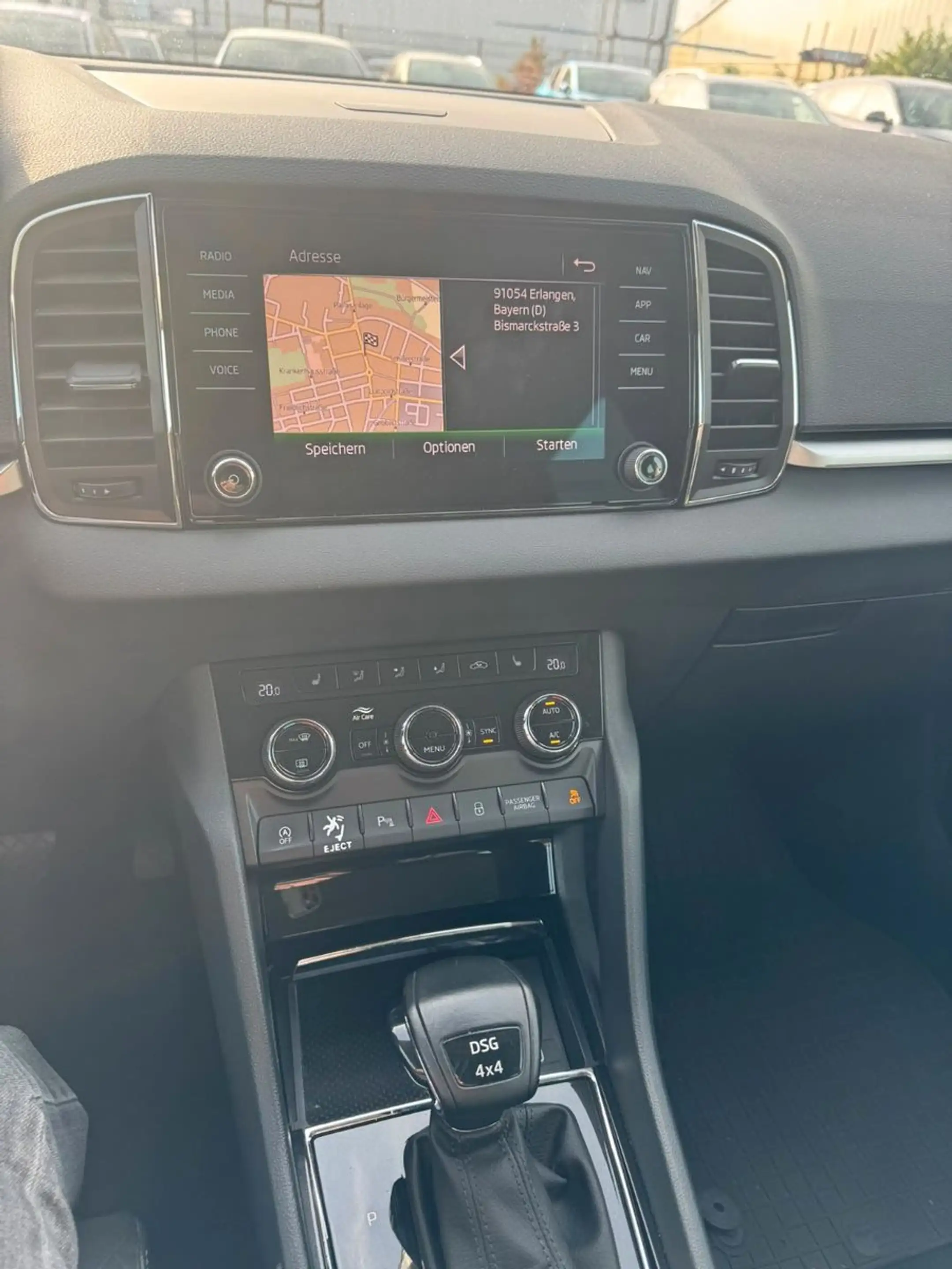 Skoda Karoq Style 4x4 LED DSG Virtual Cockpit — photo 6