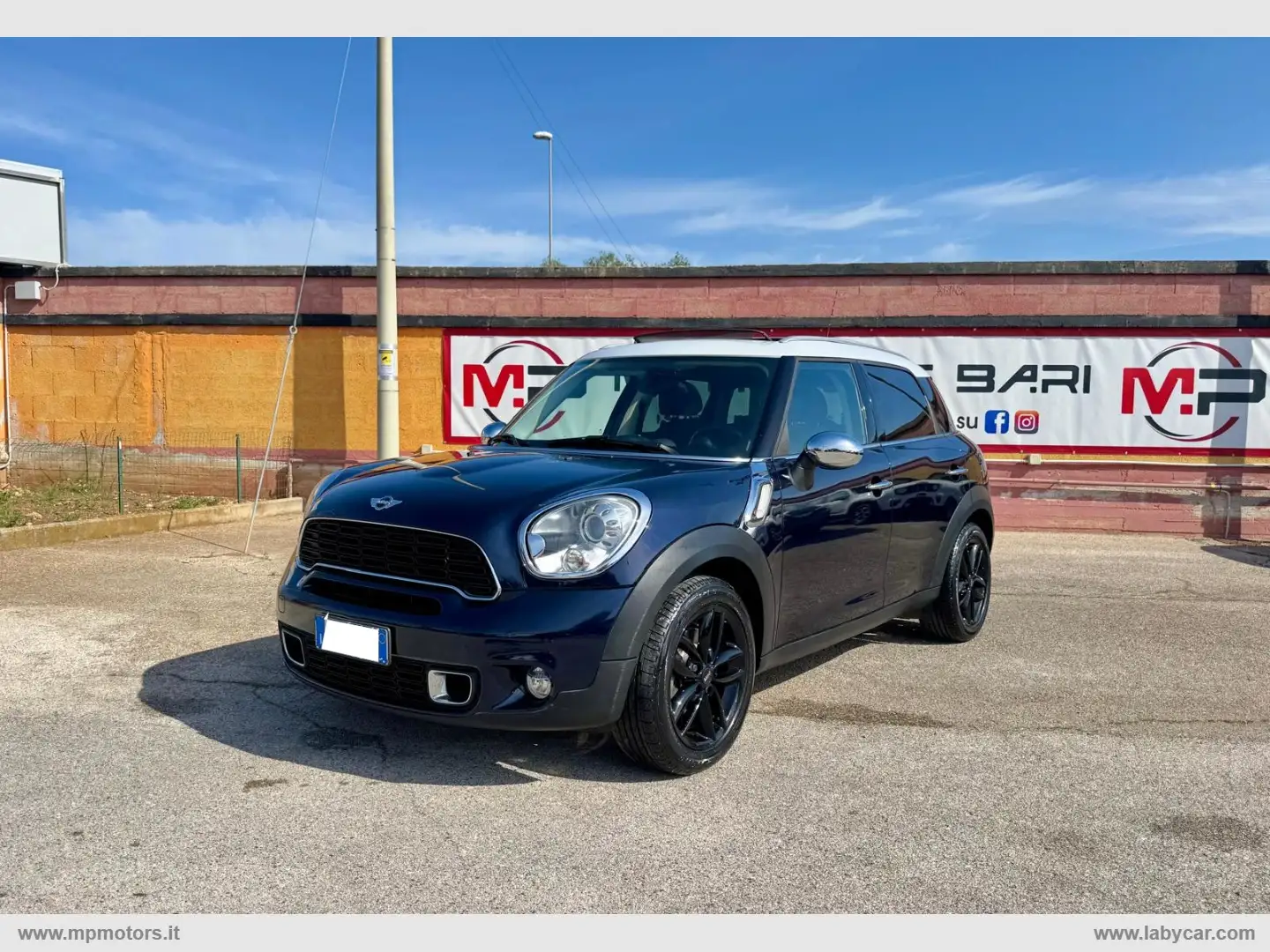 MINI Cooper Countryman COUNTRYMAN SD 2.0 143CV AUTOMATICA Blu/Azzurro - 1