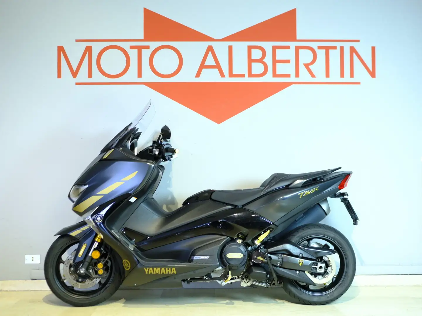 Yamaha TMAX 530 SX Grigio - 2