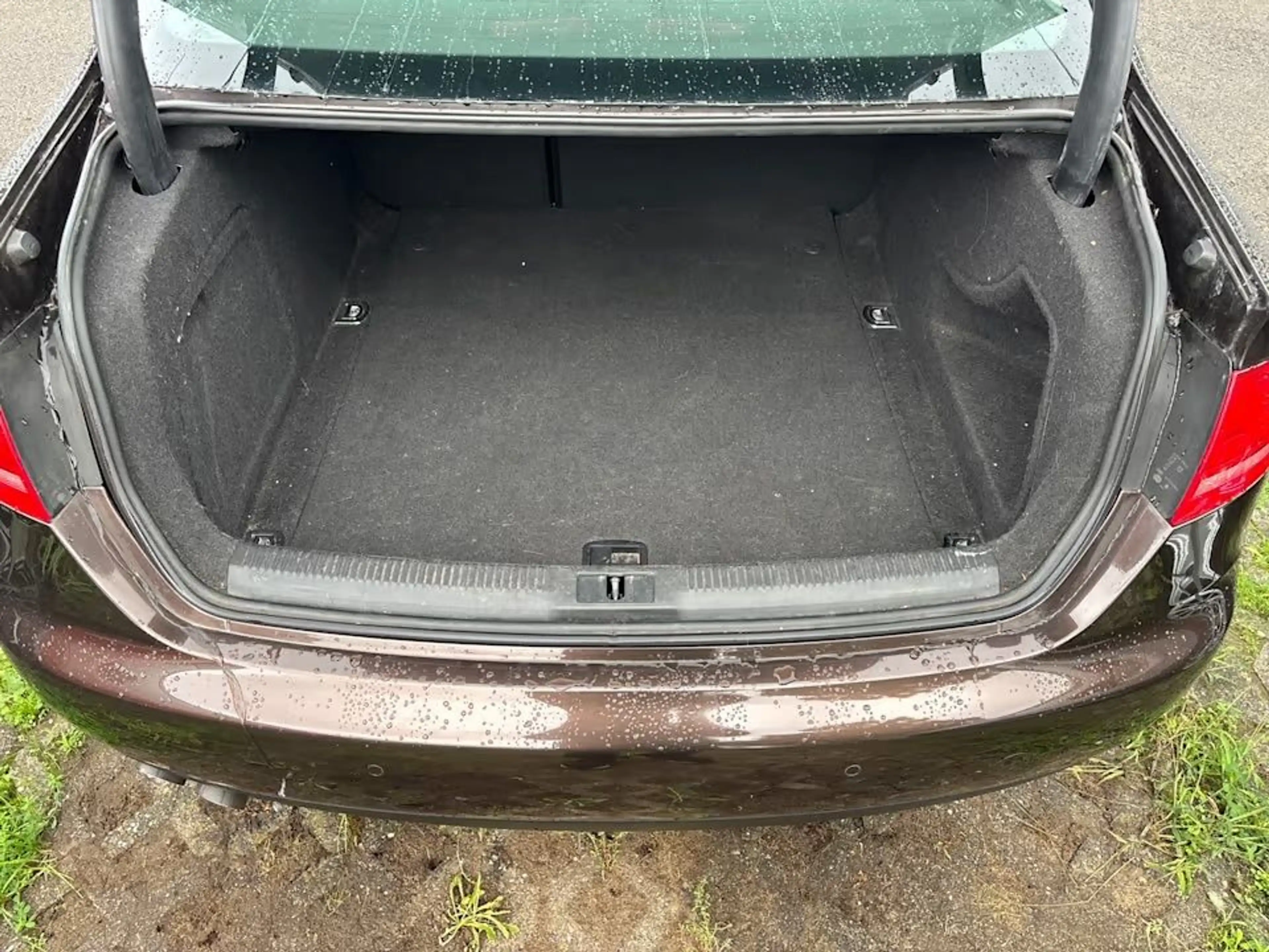 Audi A4 2.0 TDI Limousine Automatik PDC Tempomat SHZ — photo 5