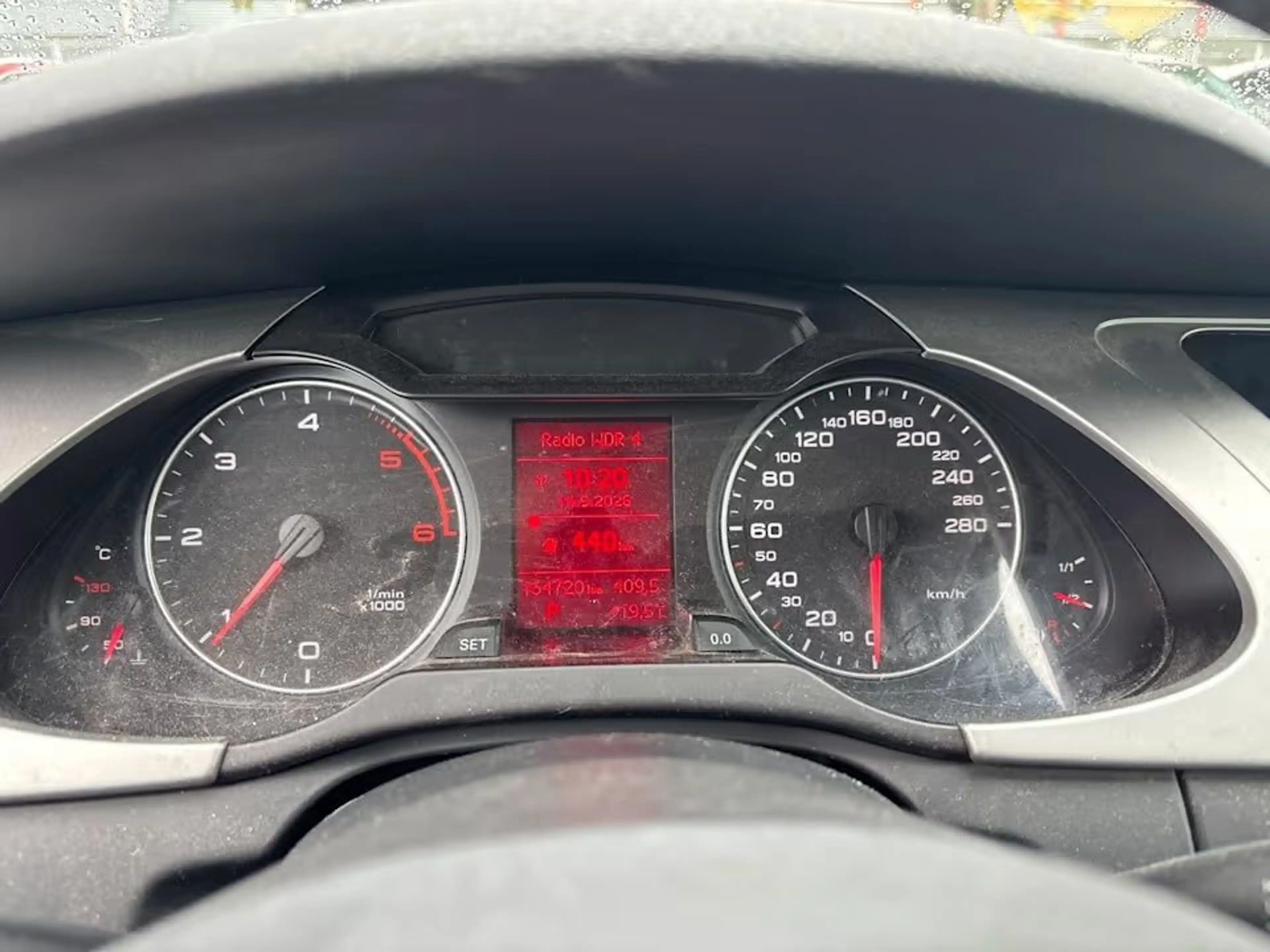Audi A4 2.0 TDI Limousine Automatik PDC Tempomat SHZ — photo 9