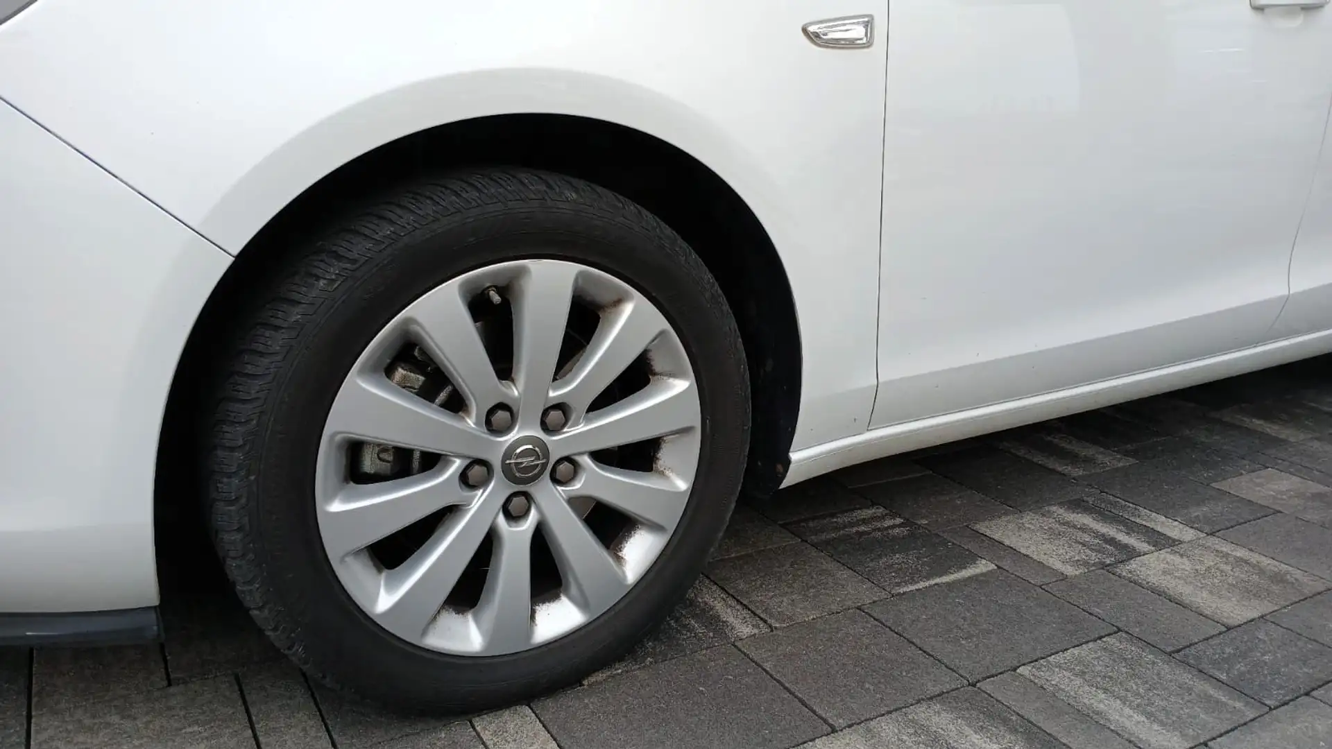 Opel Zafira Tourer Zafira III Tourer 1.4 *7 POSTI* *GPL* Weiß - 2