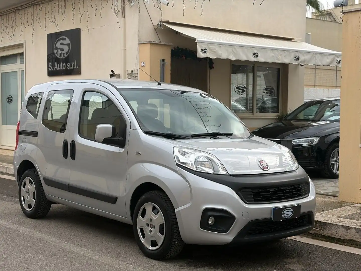 Fiat Qubo 1.3MJT 95CV N1 Easy Argent - 1
