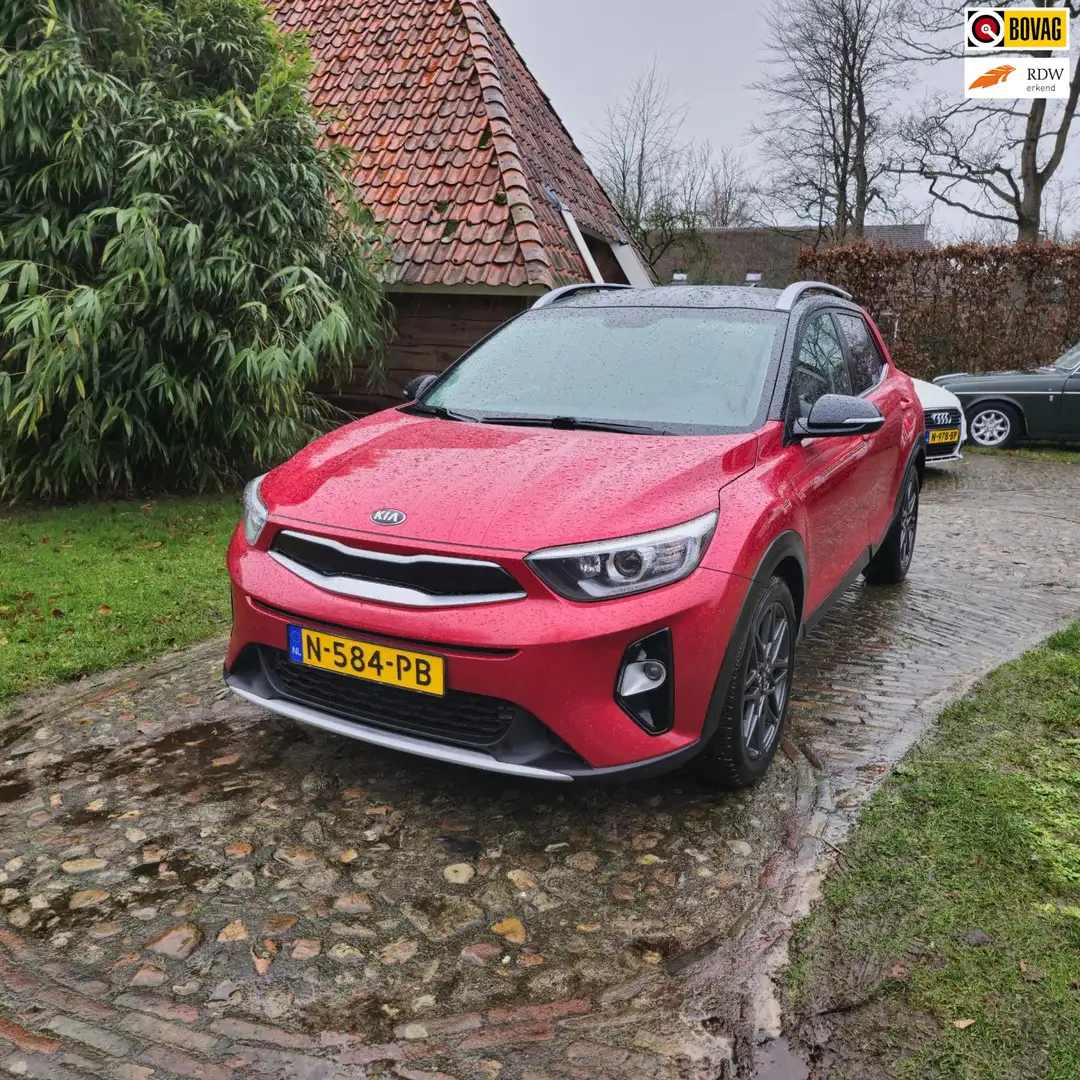 Kia Stonic 1.0 T-GDi DynamicPlusLine-AUTOMAAT-Camera-Navi- Rood - 1