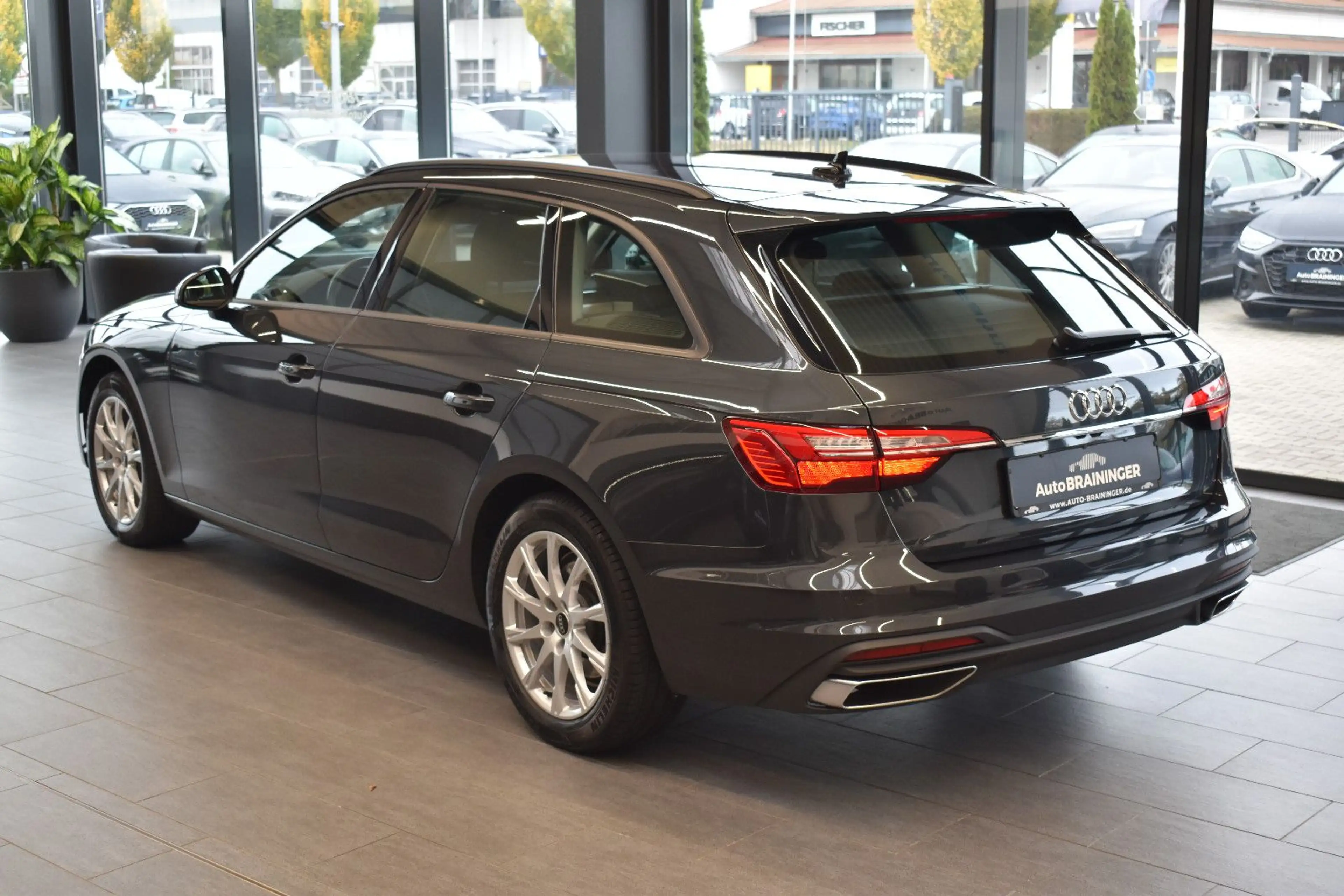 Audi A4 Avant 35TFSI S-tronic LED~Navi~Tempomat~RFKam — photo 7