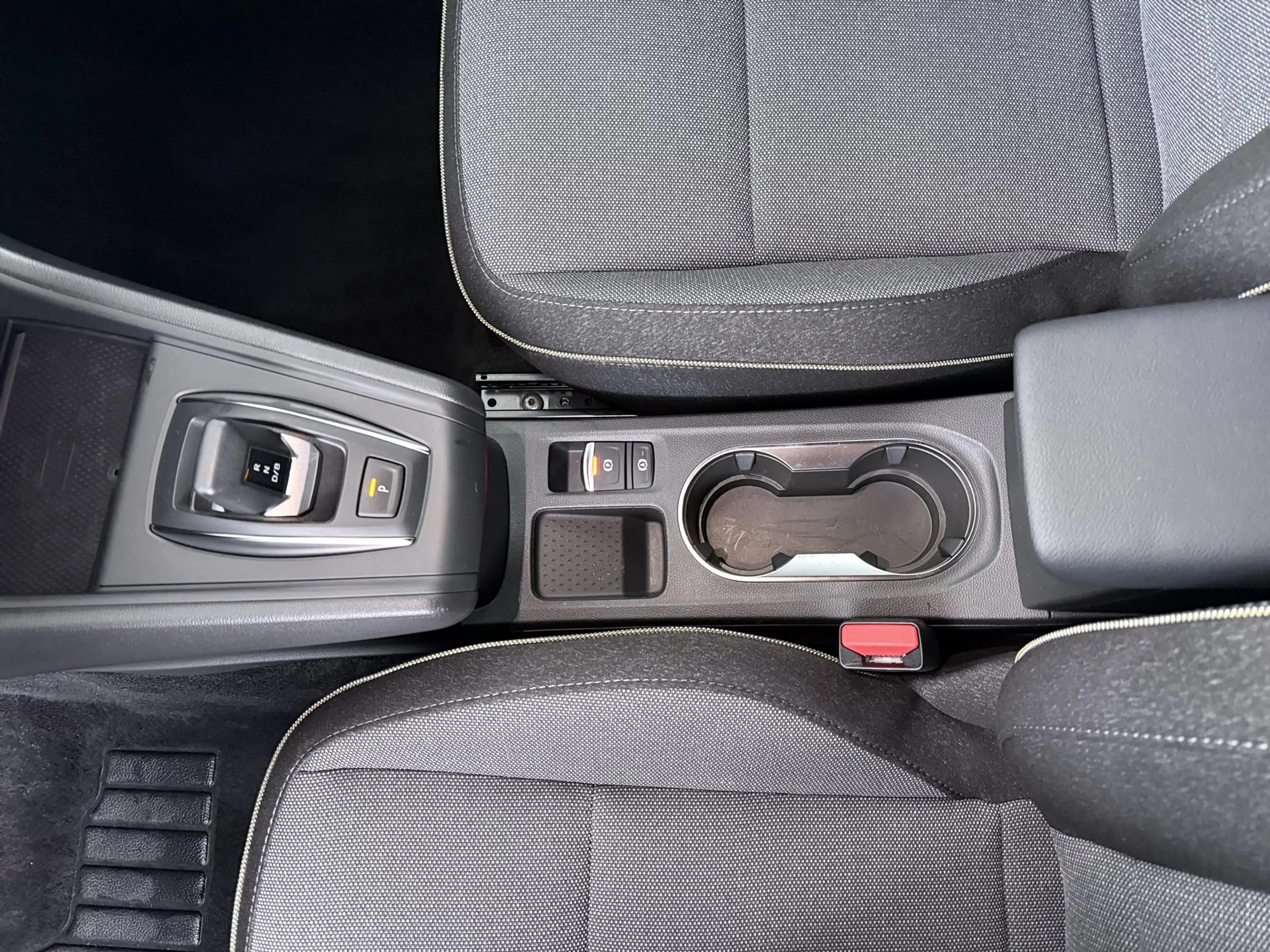 Renault Captur techno full hybrid E-Tech 160 | Google Navigatie | — photo 12