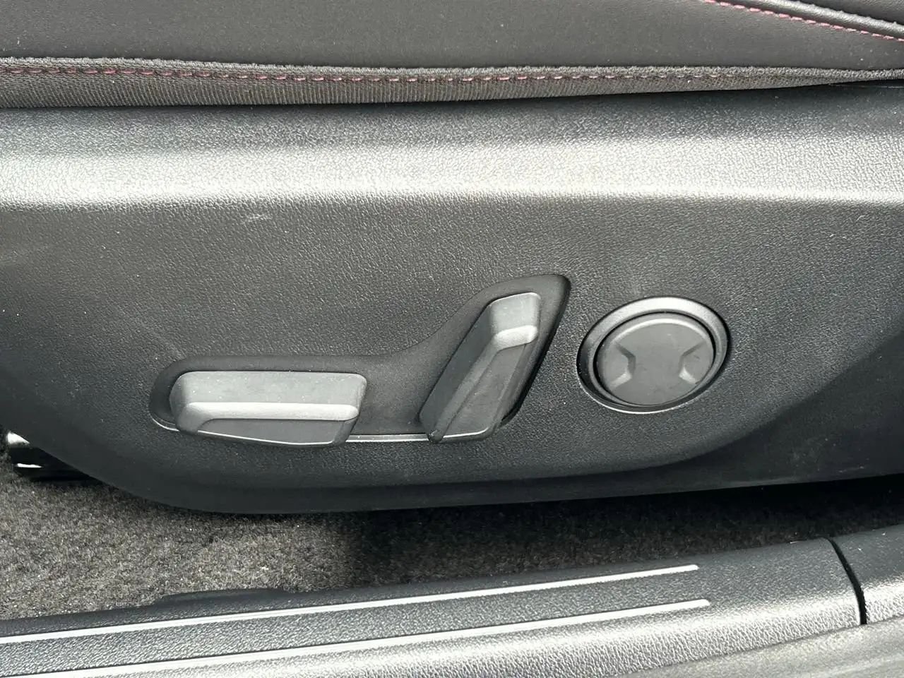 Kia K4 fotografie Kia K4