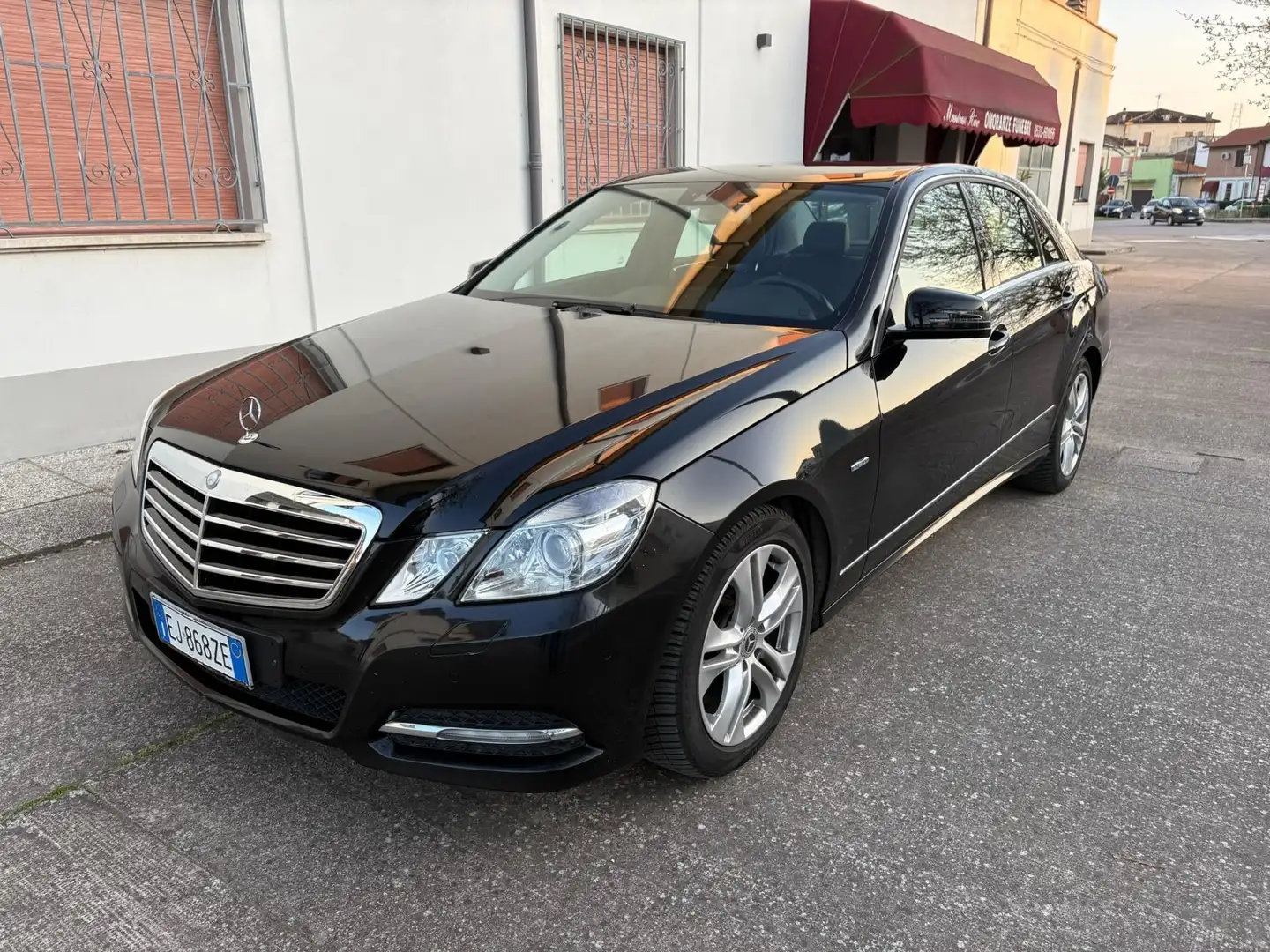 Mercedes-Benz E 220 cdi be Avantgarde - 2