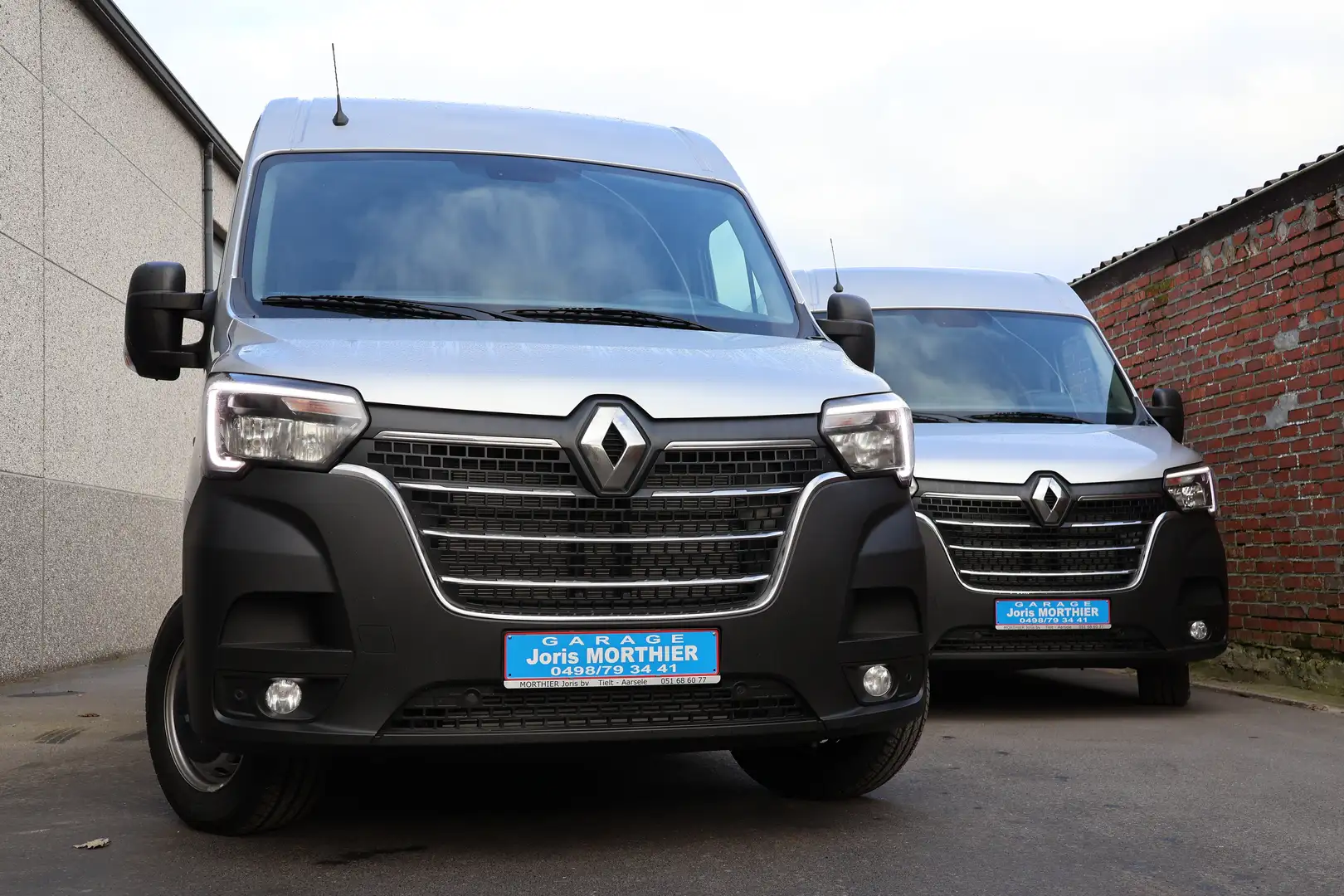 Renault Master L3H2 | NEW/VOORIN | GRANDCOM | BTW EX.€30.990,- Zilver - 1
