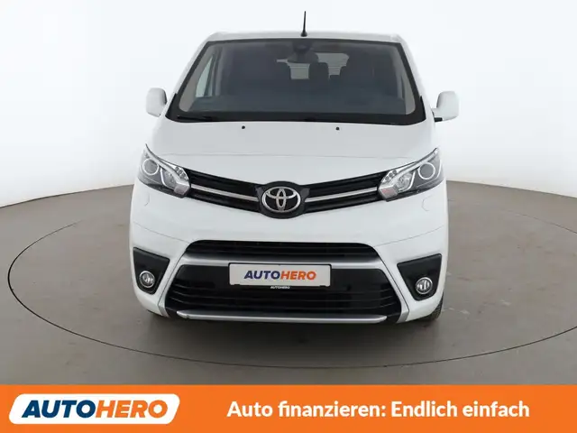 Toyota Proace view 9