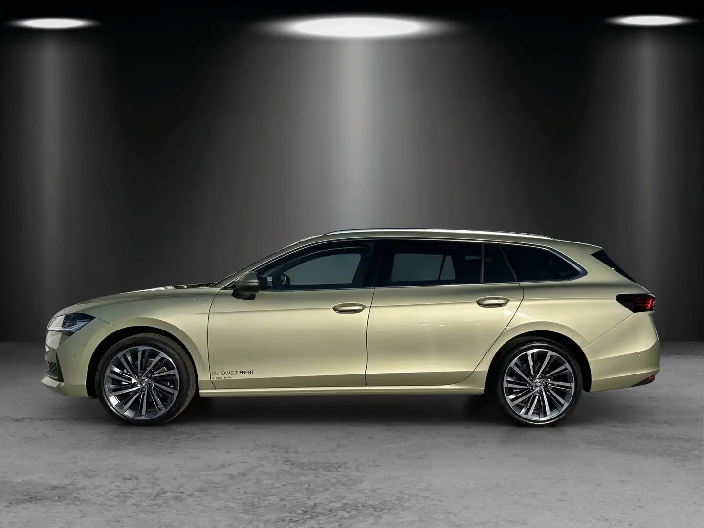 Skoda Superb Combi 2.0 TDI L&K/ST-HZG/PANO-DA/AHK/360° Amarillo - 2