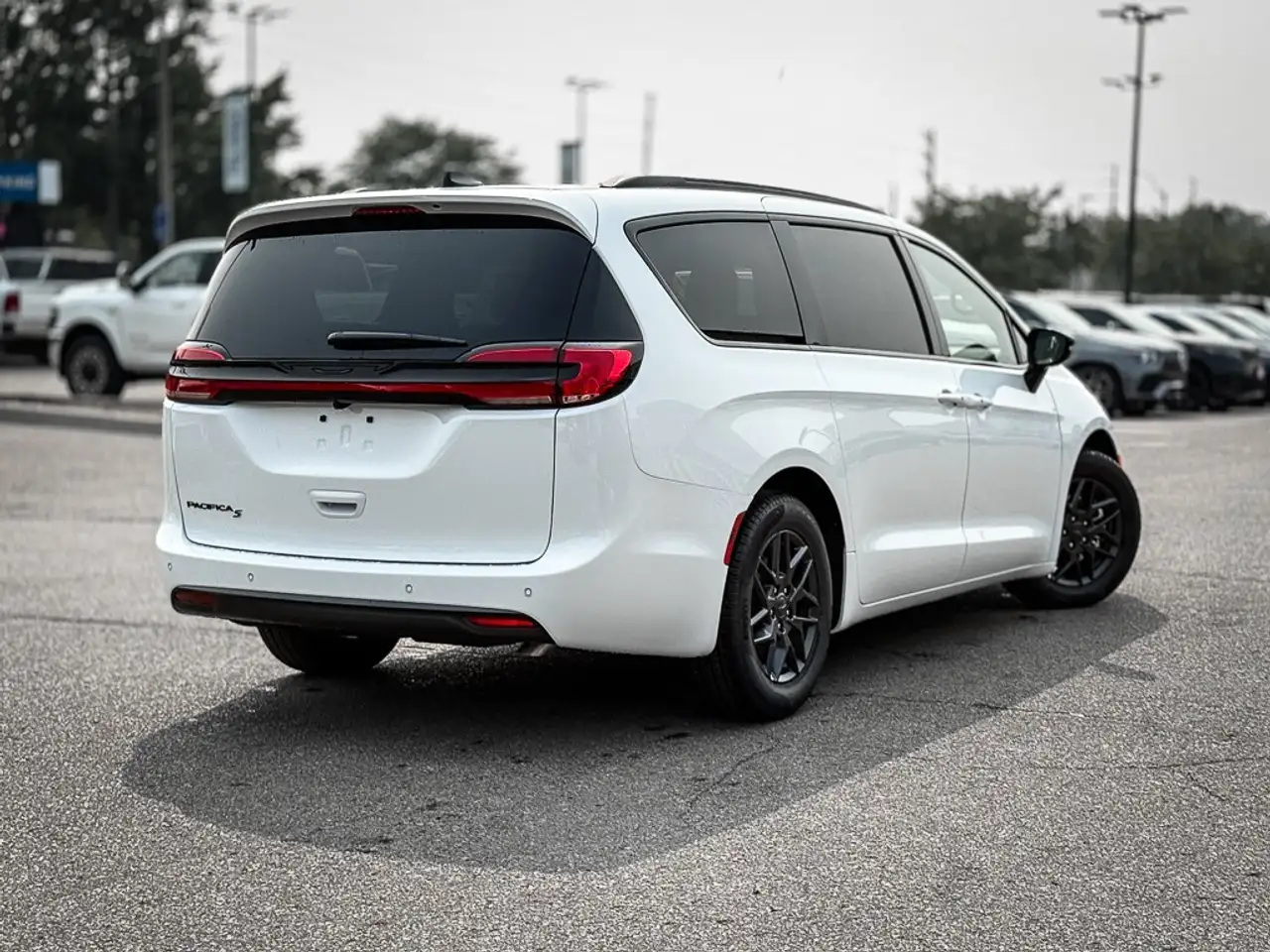 Chrysler Pacifica fotografie Chrysler Pacifica