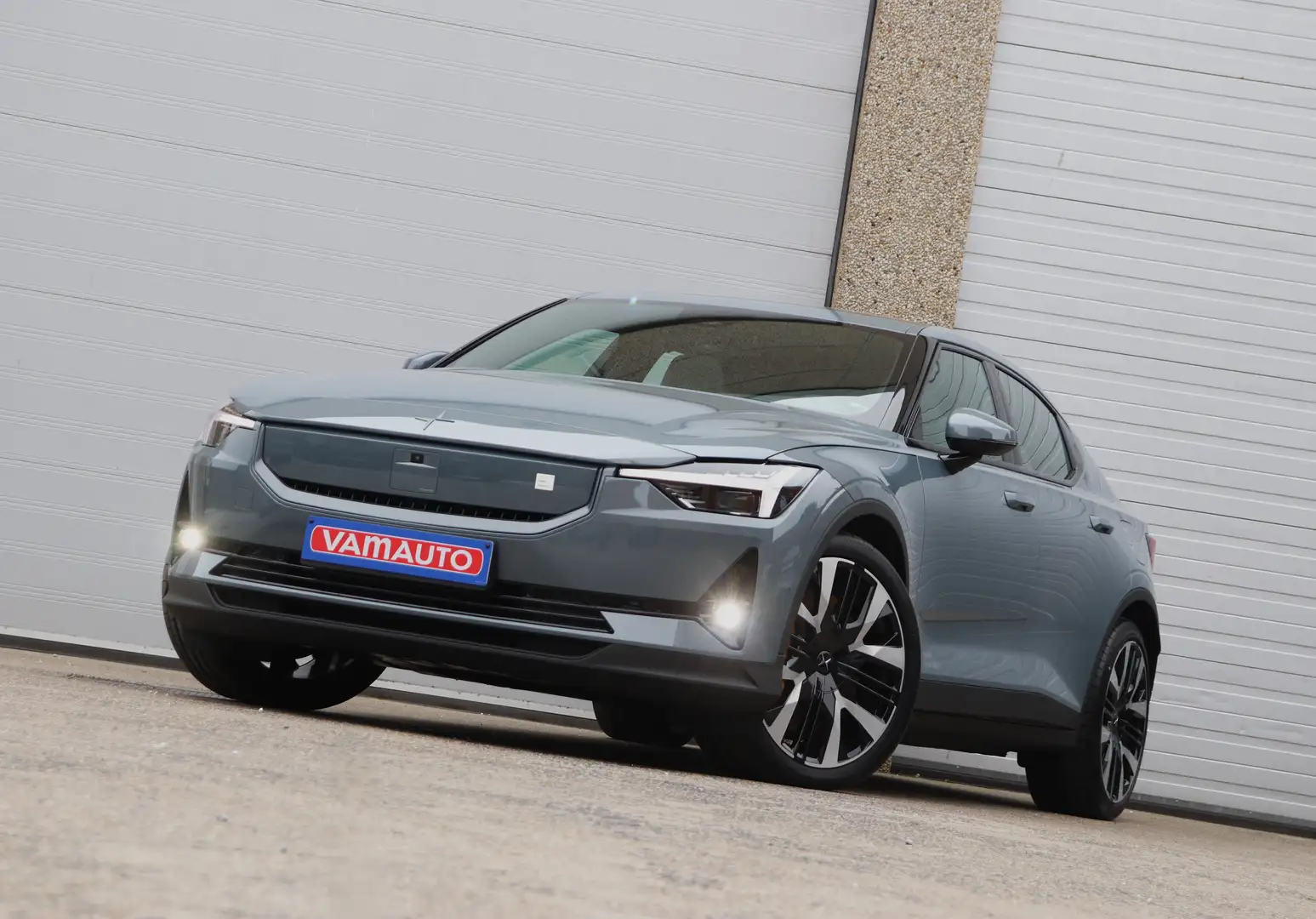Polestar 2 82 kWh Performance - Plus&Pilot/Leather/Heatpump Grijs - 1