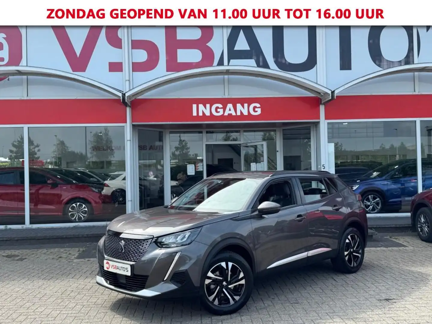 Peugeot 2008 1.2PURETECH ALLURE AUT. NAVI TREKHAAK CARPLAY CAME Grijs - 1