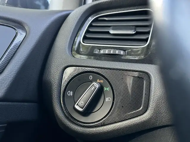 Volkswagen Golf view 26