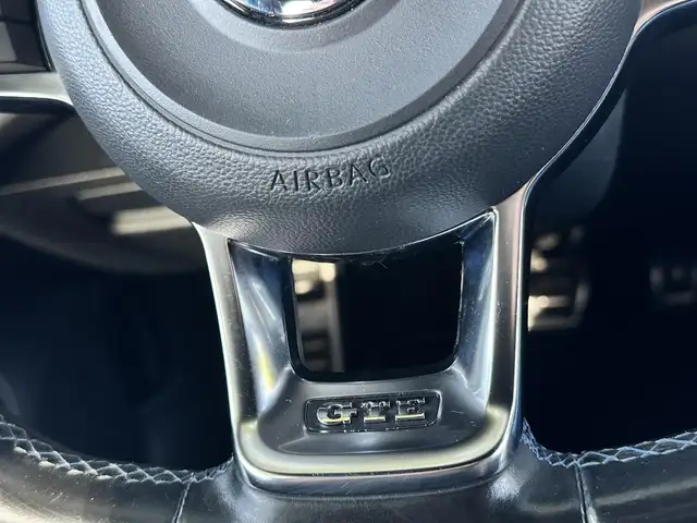 Volkswagen Golf view 30