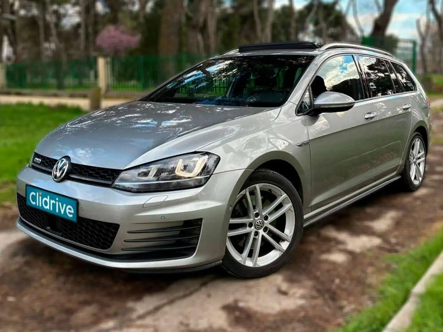 Volkswagen Golf Variant 2.0TDI GTD 135kW Gris - 2