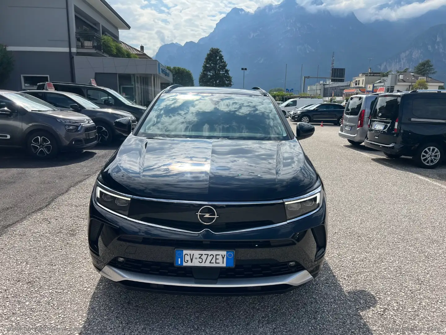 Opel Grandland X 1.5 D Ecotec aut. Ultimate Nero - 2