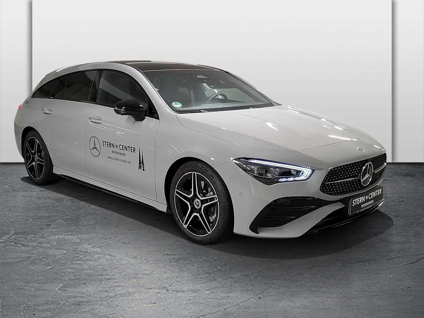 Mercedes-Benz CLA 200 AMG SPECIAL EDIT+PANO+AHK Grau - 2